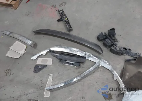 2012 Ford Fusion Sel z USA, uszkodzony, nr VIN 3FAHP0JA2CR320355